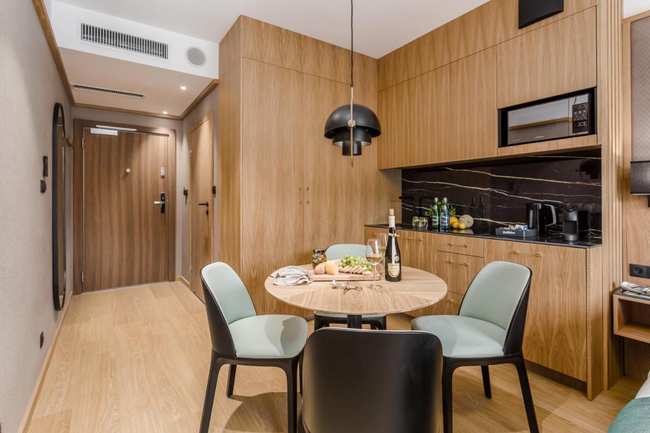 Rent Like Home - Deo Plaza Wyspa Spichrzow Gdansk Exterior photo