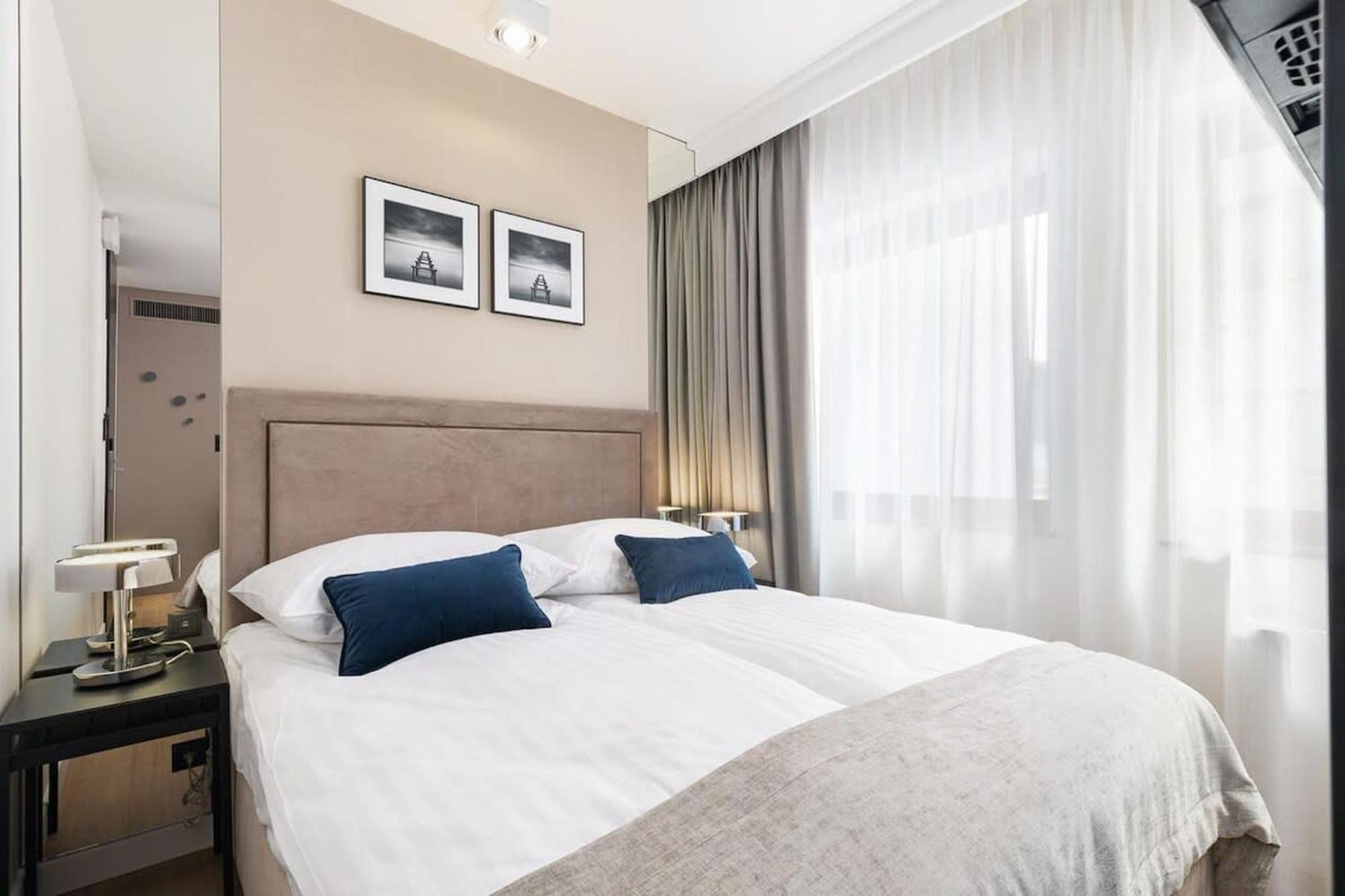 Rent Like Home - Deo Plaza Wyspa Spichrzow Gdansk Exterior photo