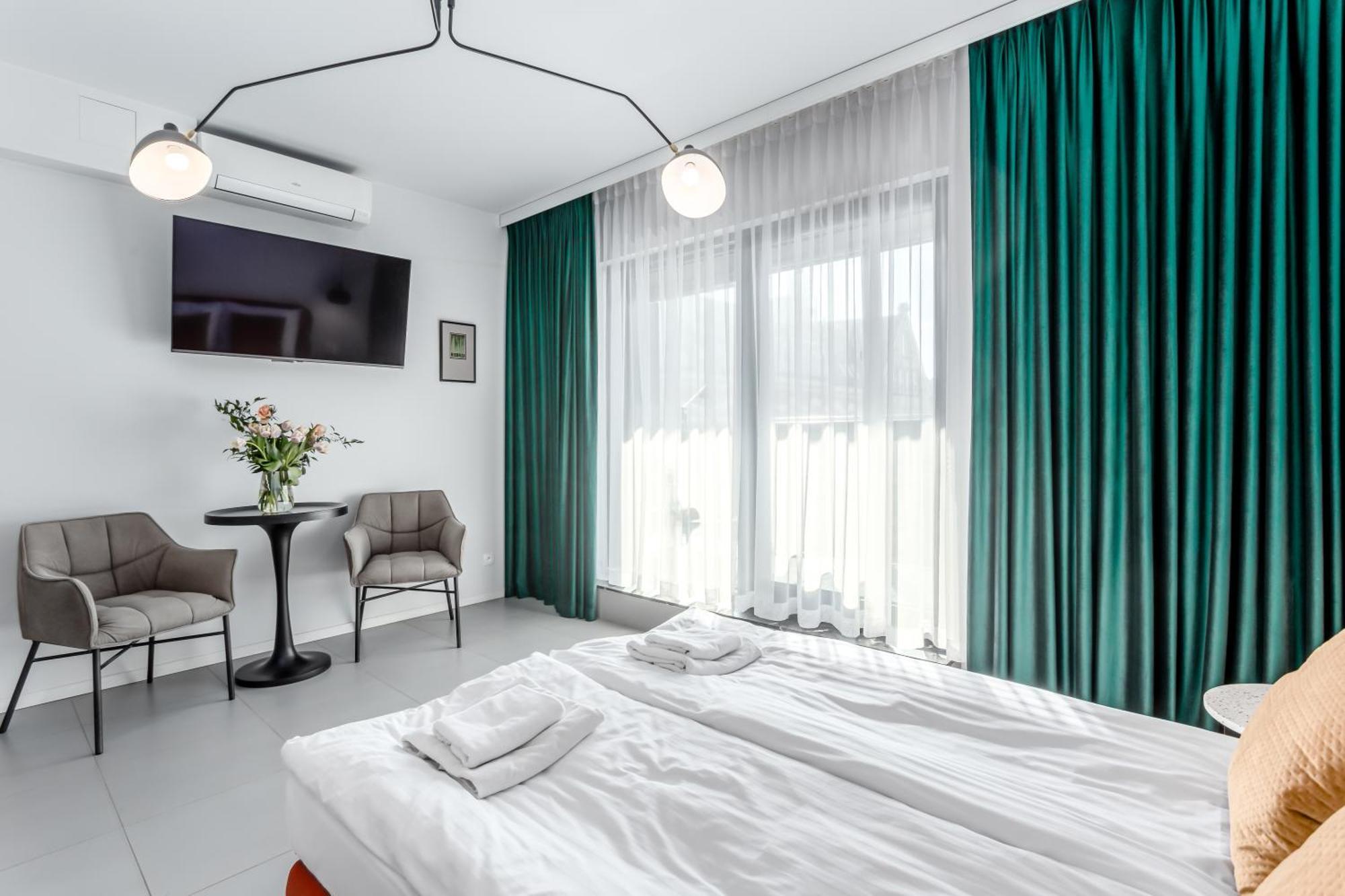 Rent Like Home - Deo Plaza Wyspa Spichrzow Gdansk Room photo